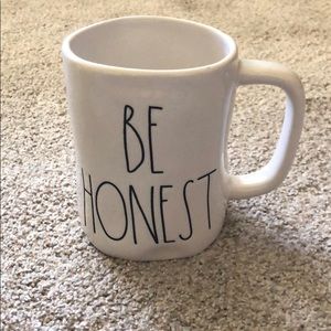 Rae Dunn “Be Honest” Mug
